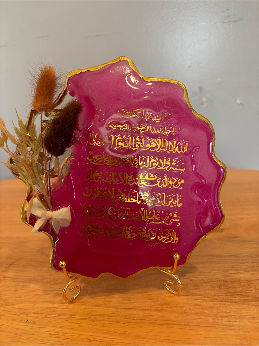 Handmade Decorative Resin Plaque with Gold Script - Magenta